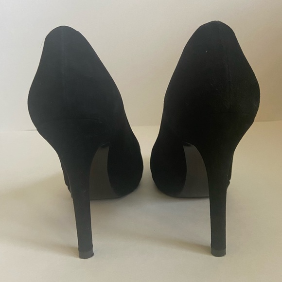 Stuart Weitzman Black Suede Pumps! Like New! - Picture 9 of 14